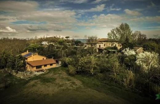 Agriturismo il Poggetto Torre Esterno foto